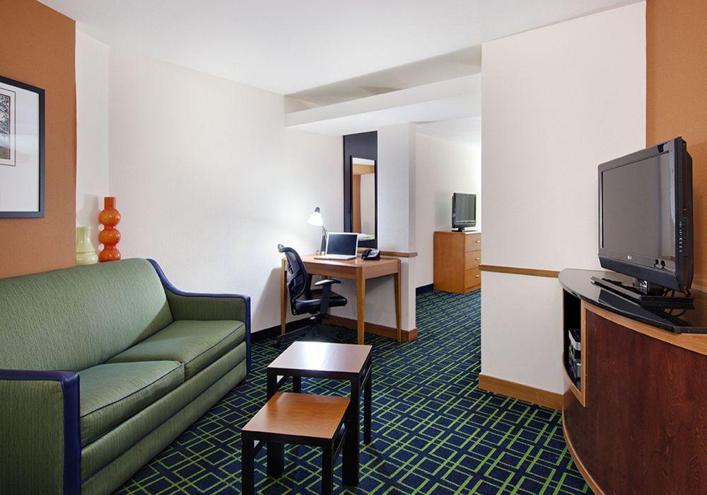 Fairfield Inn And Suites By Marriott Conway Exterior photo