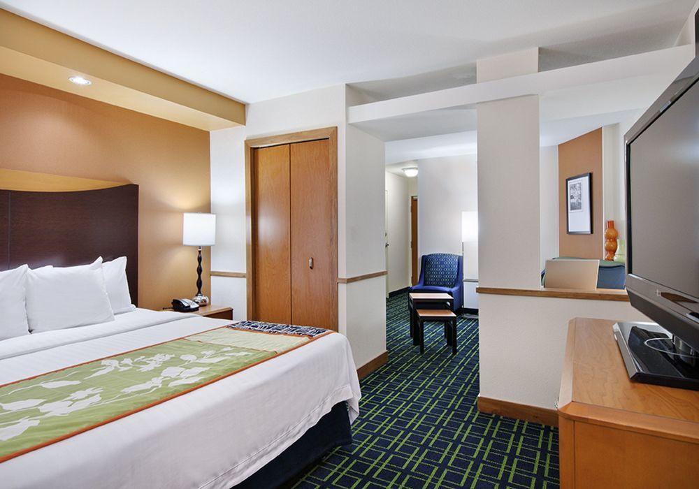 Fairfield Inn And Suites By Marriott Conway Room photo